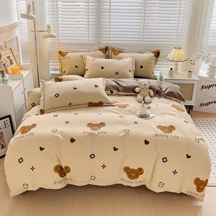 91家纺网 家纺一手货源 找家纺 曲之慕 2026新款全棉纯棉加厚喷气磨毛印花四件套 登威熊