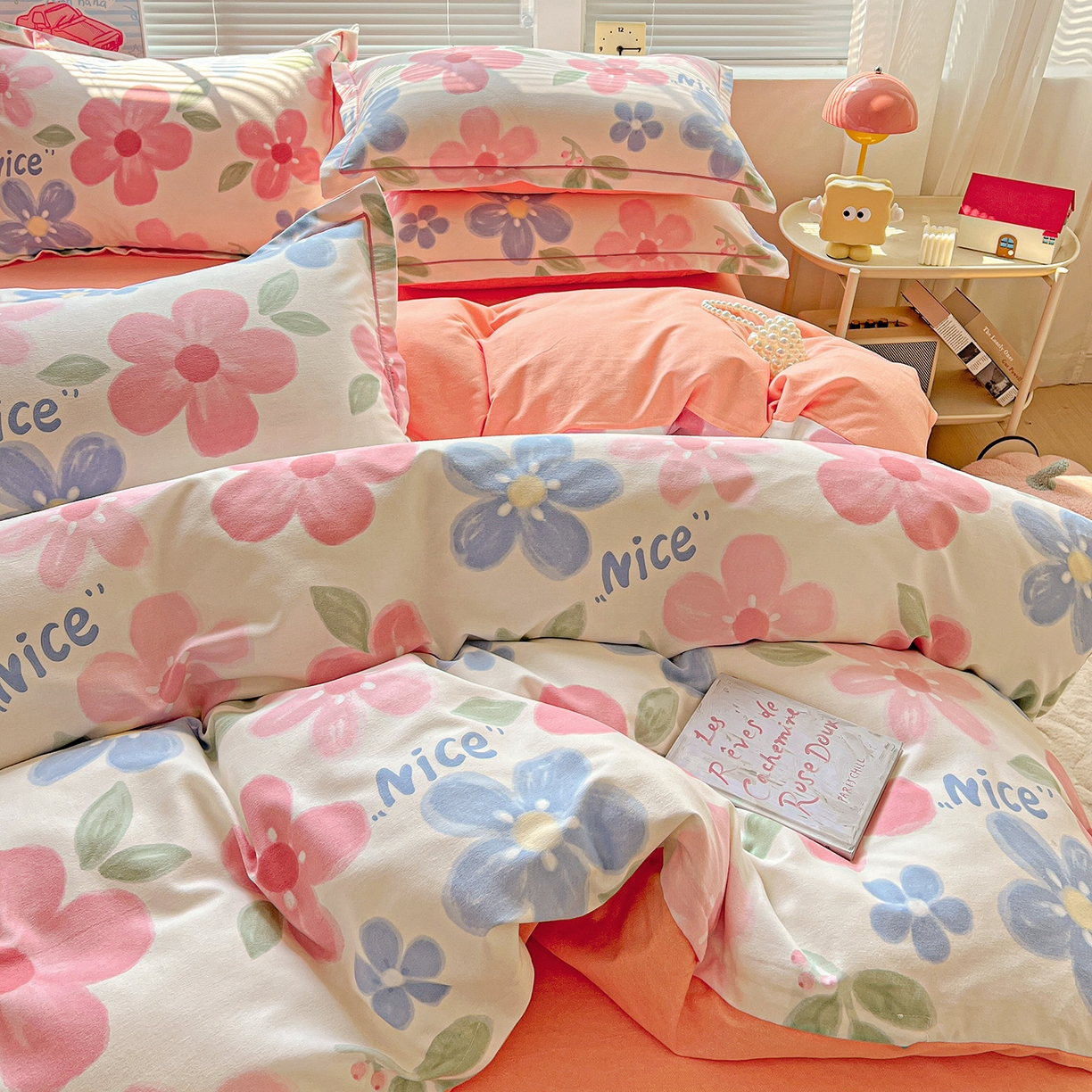 91家纺网 家纺一手货源 找家纺 曲之慕 2026新款全棉纯棉加厚喷气磨毛印花四件套 爱意花间