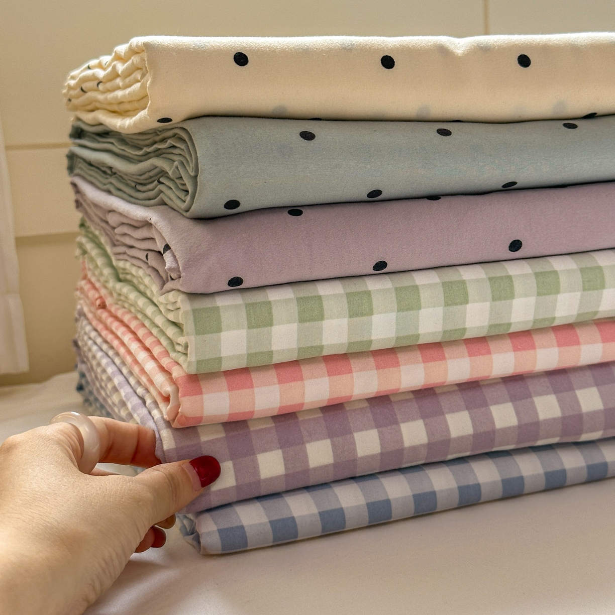 91家纺网 家纺一手货源 找家纺 （总）冕悠家纺 2025新款A类加厚水洗棉格子点点印花超柔单品床单枕套