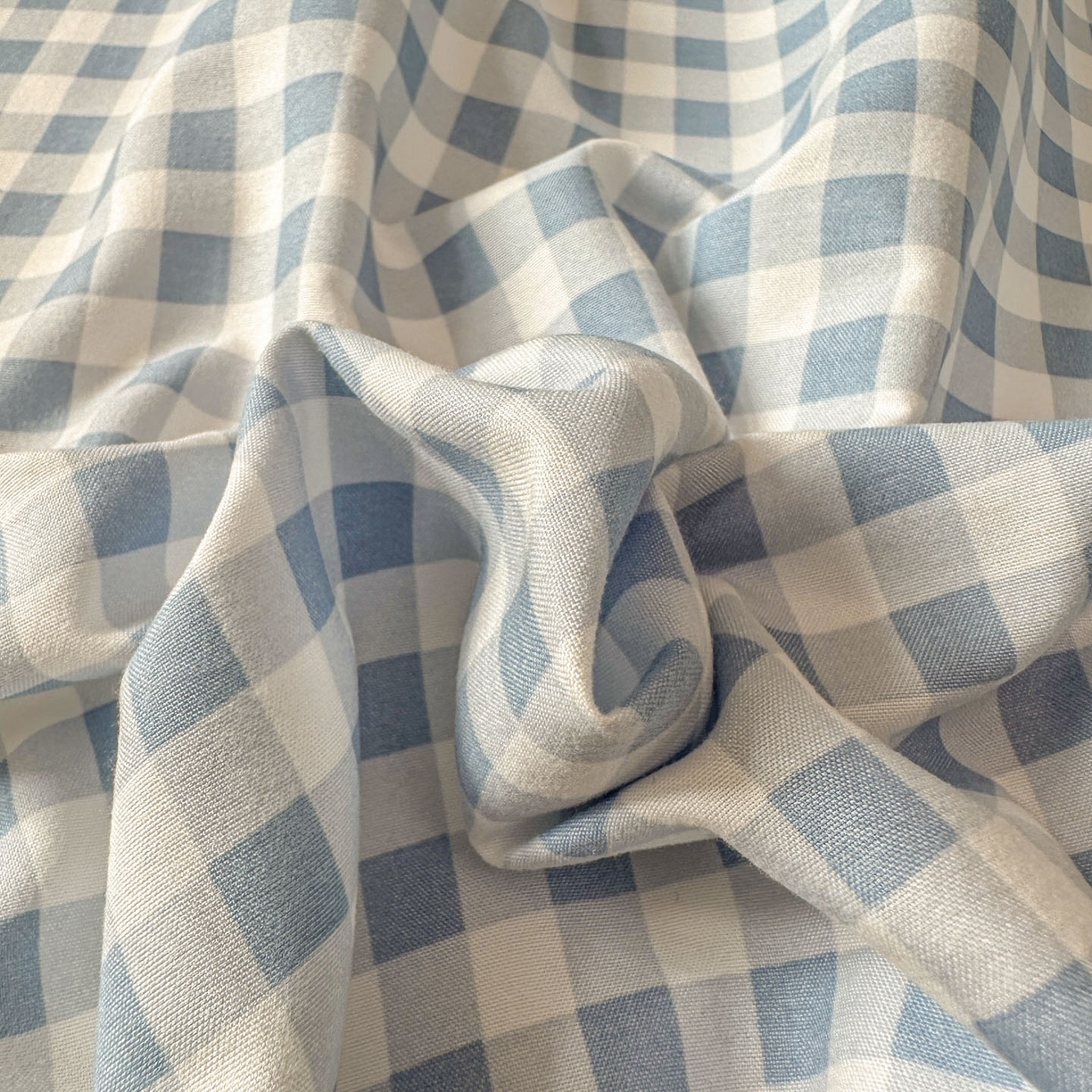 91家纺网 家纺一手货源 找家纺 冕悠家纺 2025新款A类加厚水洗棉格子点点印花超柔单品床单枕套 蓝格