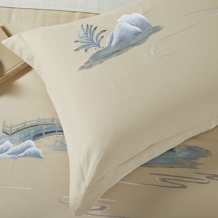 91家纺网 家纺一手货源 找家纺 浩情国际婚庆供货中心 2026新品-100支全棉长绒棉磨毛高端刺绣系列四件套 山水情-米驼