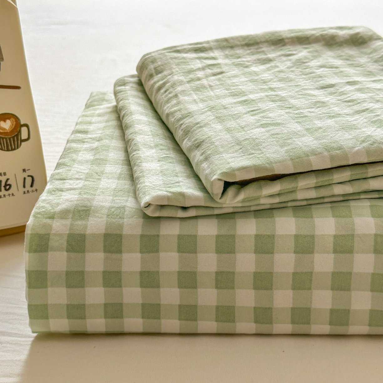 91家纺网 家纺一手货源 找家纺 冕悠家纺 2025新款A类加厚水洗棉格子点点印花超柔单品床单枕套 绿格