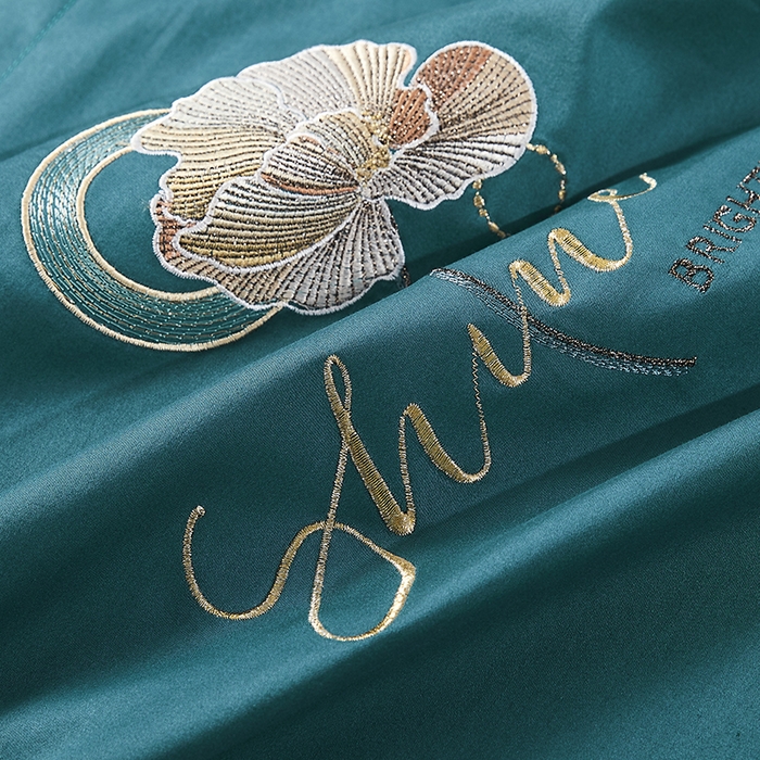 91家纺网 家纺一手货源 找家纺 浩情国际婚庆供货中心 2026新品-100支全棉长绒棉磨毛高端刺绣系列四件套 轻曼-湖兰