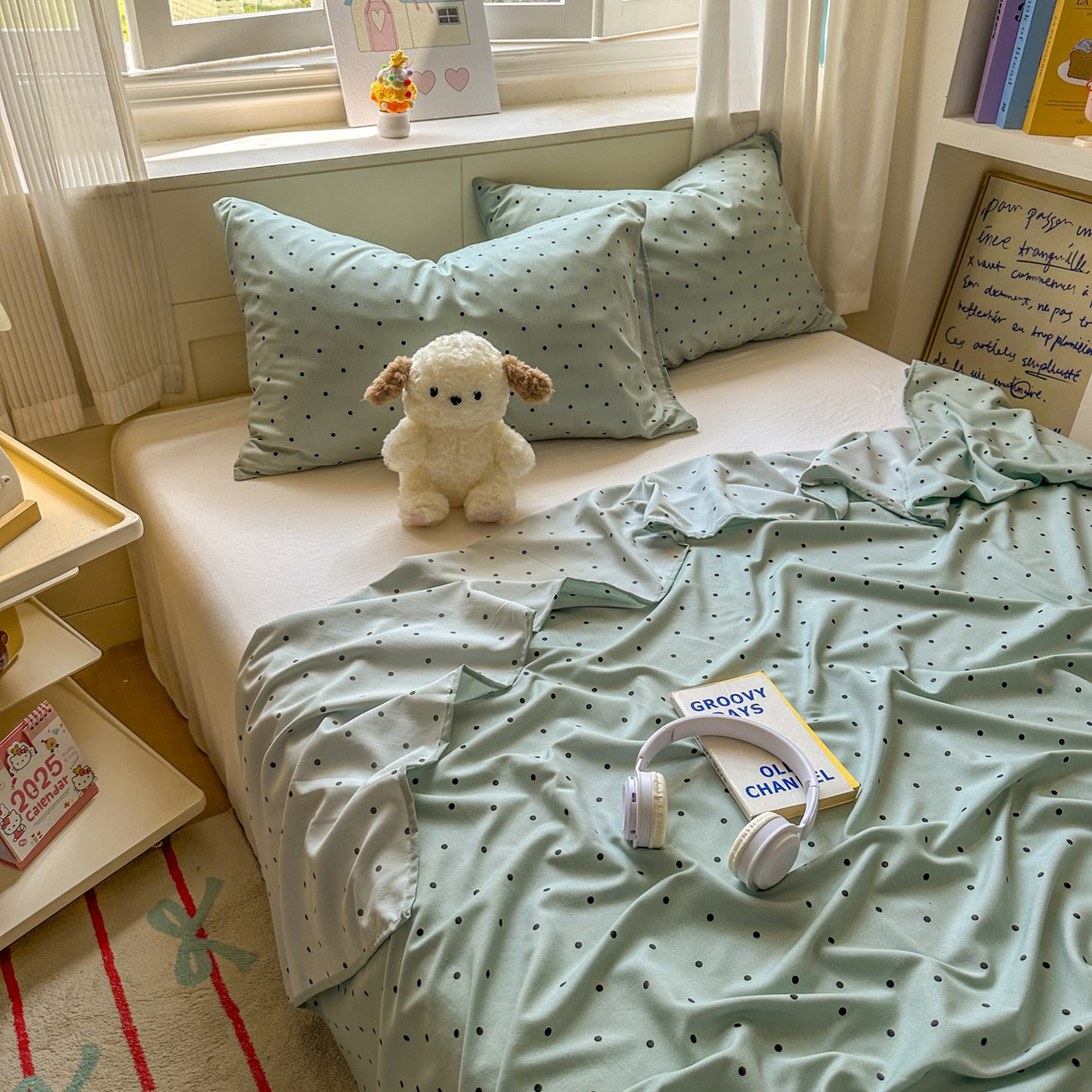 91家纺网 家纺一手货源 找家纺 冕悠家纺 2025新款A类加厚水洗棉格子点点印花超柔单品床单枕套 蓝点