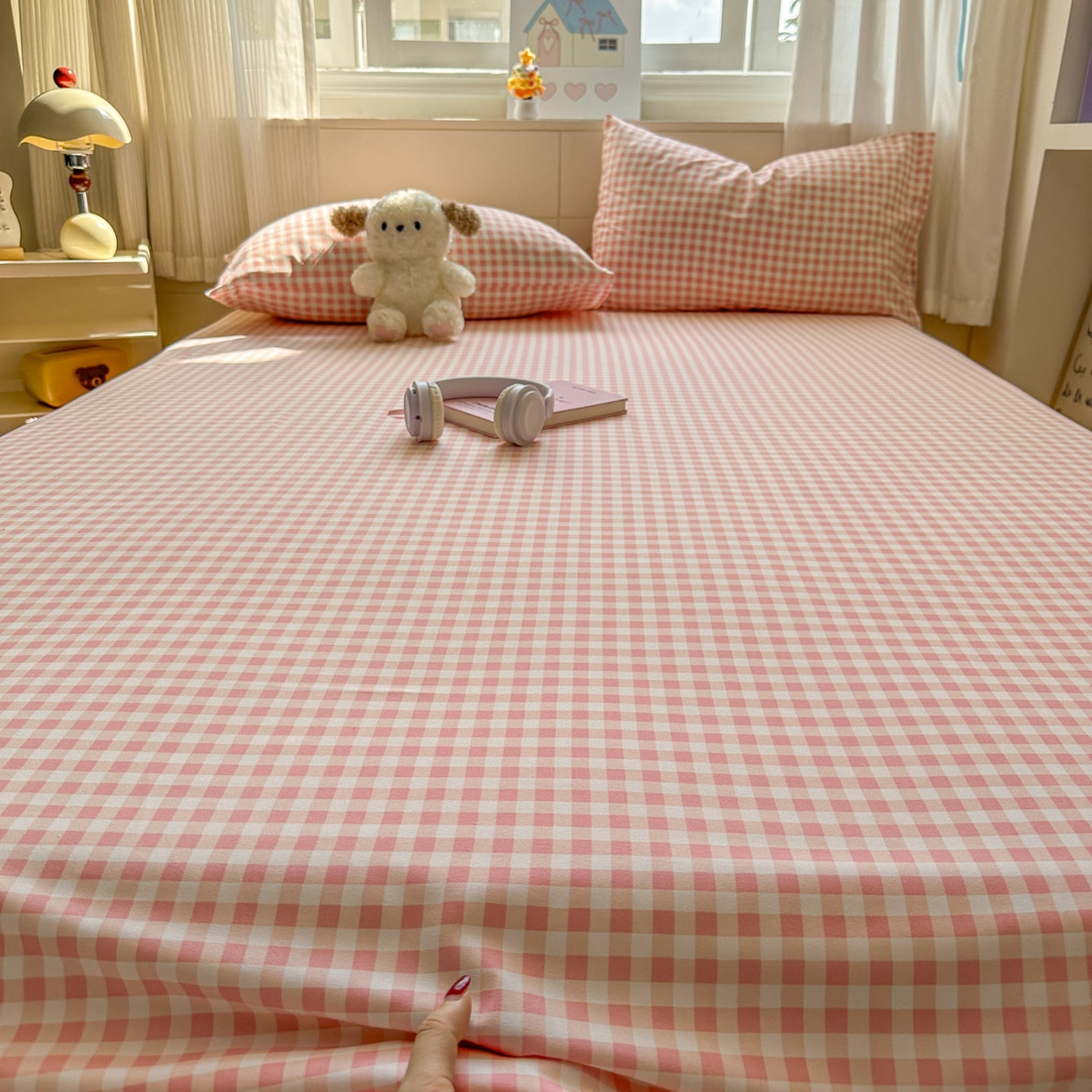91家纺网 家纺一手货源 找家纺 冕悠家纺 2025新款A类加厚水洗棉格子点点印花超柔单品床单枕套 粉格