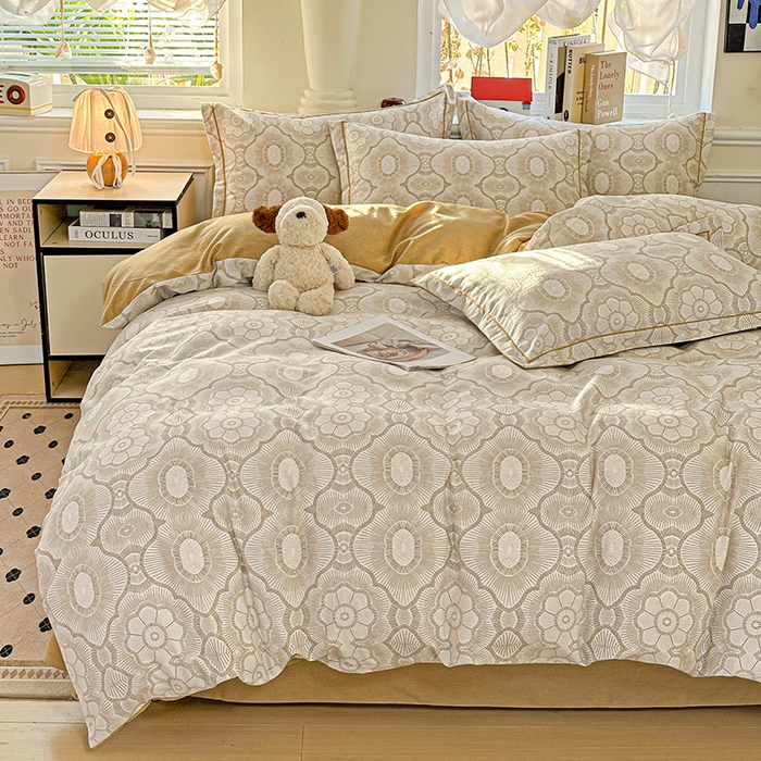 91家纺网 家纺一手货源 找家纺 曲之慕 2026新款全棉纯棉加厚喷气磨毛印花四件套 萝莉