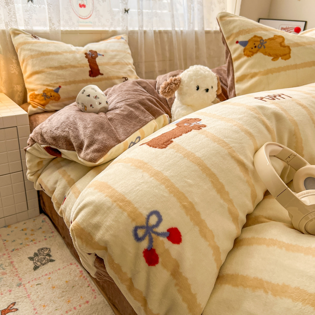 91家纺网 家纺一手货源 找家纺 冕悠家纺 2025新款A类200克加厚印花牛奶绒保暖四件套提供买家秀 腊肠狗