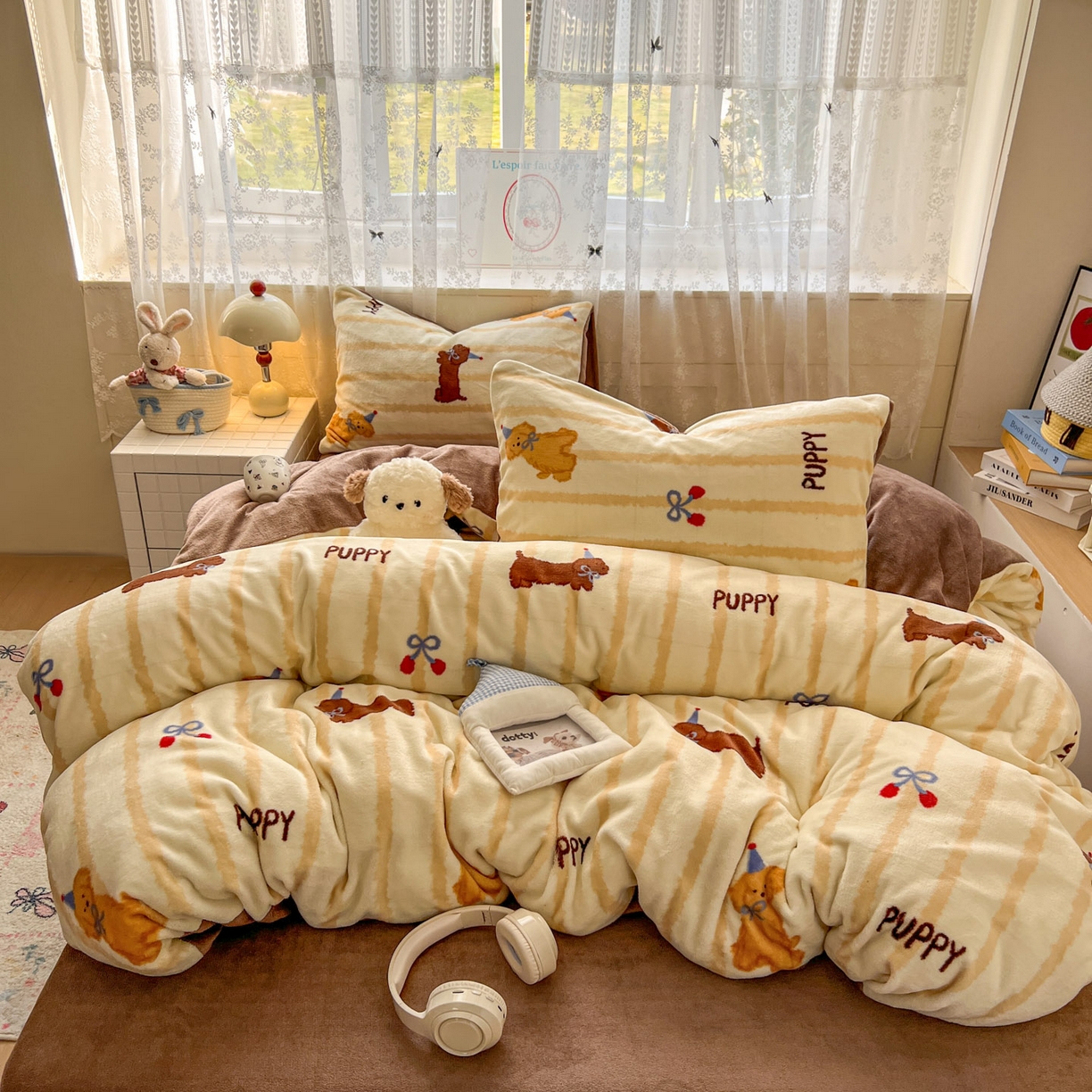 91家纺网 家纺一手货源 找家纺 冕悠家纺 2025新款A类200克加厚印花牛奶绒保暖四件套提供买家秀 腊肠狗