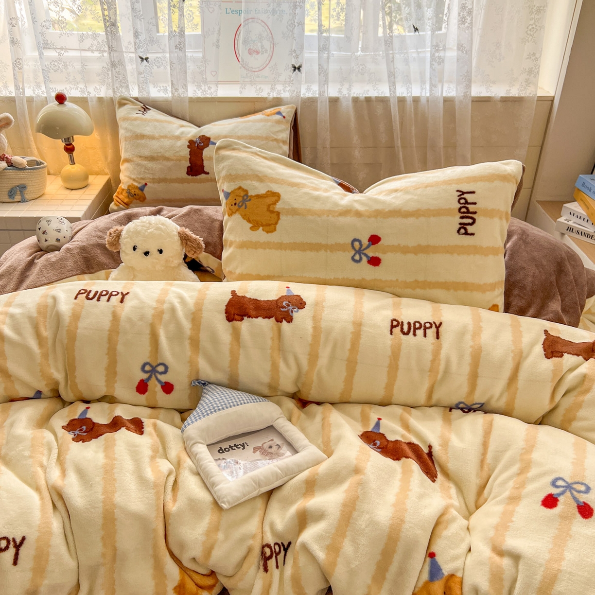 91家纺网 家纺一手货源 找家纺 冕悠家纺 2025新款A类200克加厚印花牛奶绒保暖四件套提供买家秀 腊肠狗