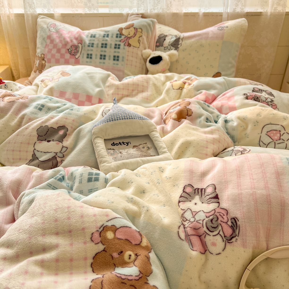 91家纺网 家纺一手货源 找家纺 冕悠家纺 2025新款A类200克加厚印花牛奶绒保暖四件套提供买家秀 汪汪派对