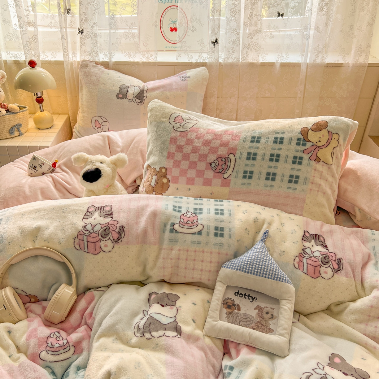 91家纺网 家纺一手货源 找家纺 冕悠家纺 2025新款A类200克加厚印花牛奶绒保暖四件套提供买家秀 汪汪派对