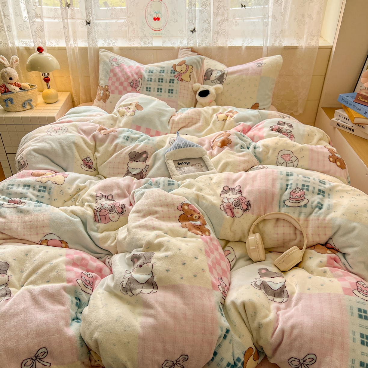 91家纺网 家纺一手货源 找家纺 冕悠家纺 2025新款A类200克加厚印花牛奶绒保暖四件套提供买家秀 汪汪派对