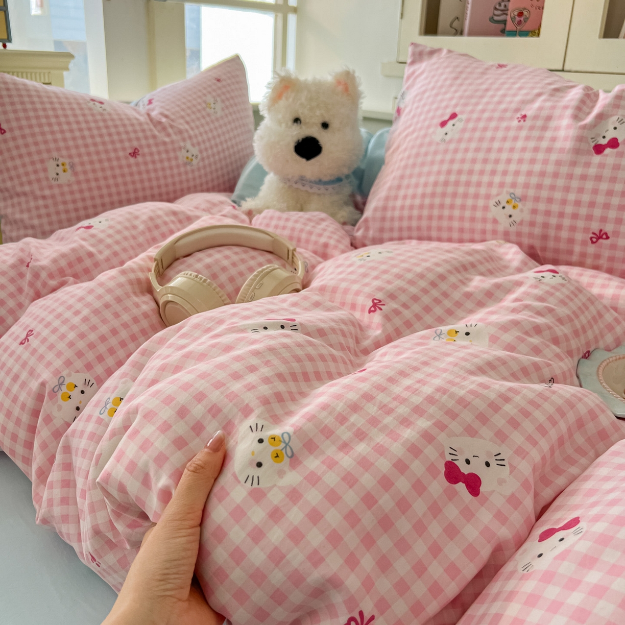 91家纺网 家纺一手货源 找家纺 冕悠家纺 2026新款超柔软105克卡通水洗棉四件套 提供买家秀 粉猫奶蓝