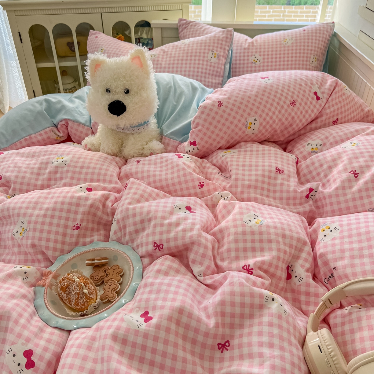 91家纺网 家纺一手货源 找家纺 冕悠家纺 2026新款超柔软105克卡通水洗棉四件套 提供买家秀 粉猫奶蓝