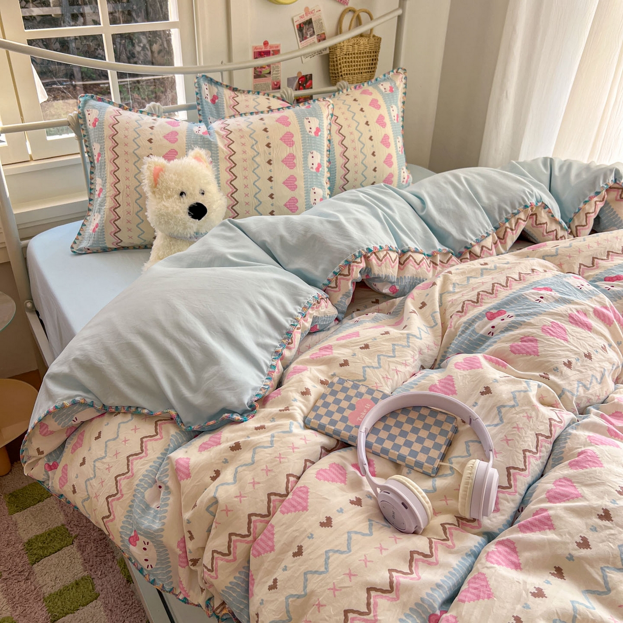 91家纺网 家纺一手货源 找家纺 冕悠家纺 2026新款超柔软卡通七彩贝壳边水洗棉四件套 提供买家秀 七彩-猫猫奶蓝