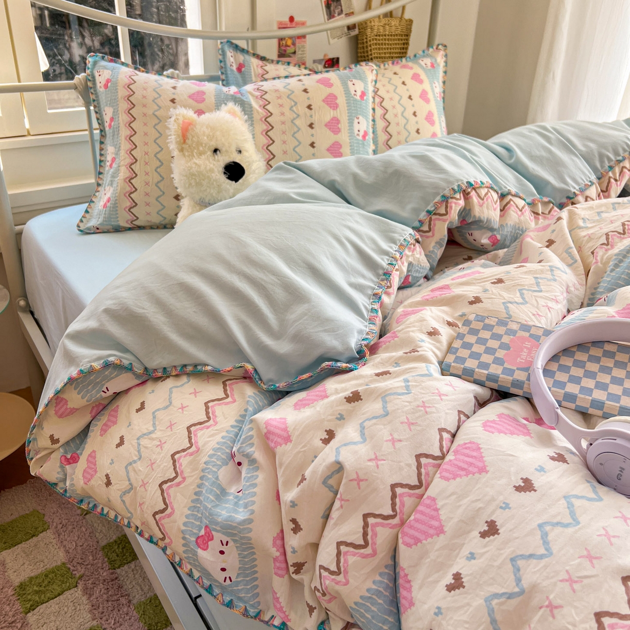 91家纺网 家纺一手货源 找家纺 冕悠家纺 2026新款超柔软卡通七彩贝壳边水洗棉四件套 提供买家秀 七彩-猫猫奶蓝