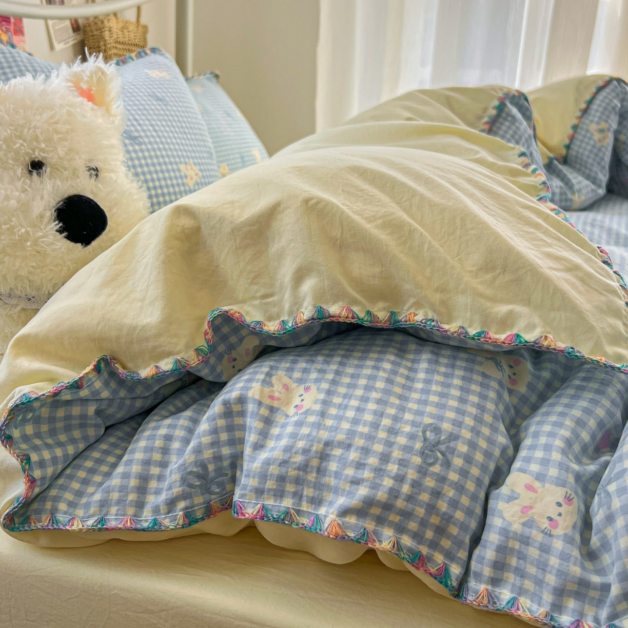 91家纺网 家纺一手货源 找家纺 冕悠家纺 2026新款超柔软卡通七彩贝壳边水洗棉四件套 提供买家秀 七彩-兔兔奶黄