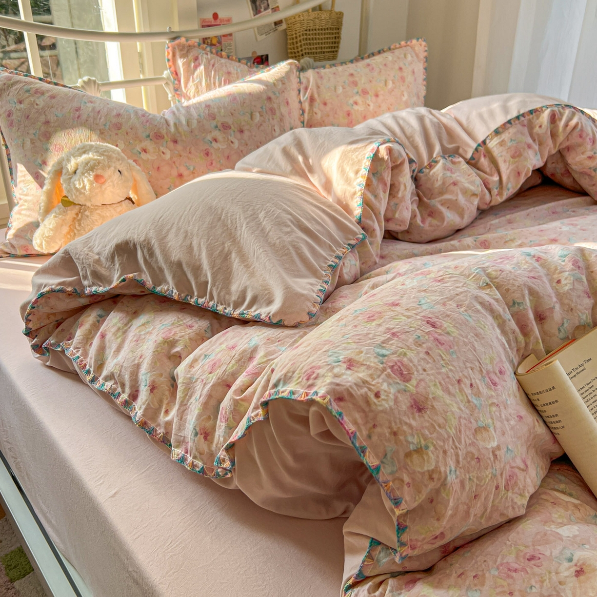 91家纺网 家纺一手货源 找家纺 冕悠家纺 2026新款超柔软卡通七彩贝壳边水洗棉四件套 提供买家秀 七彩- 留香