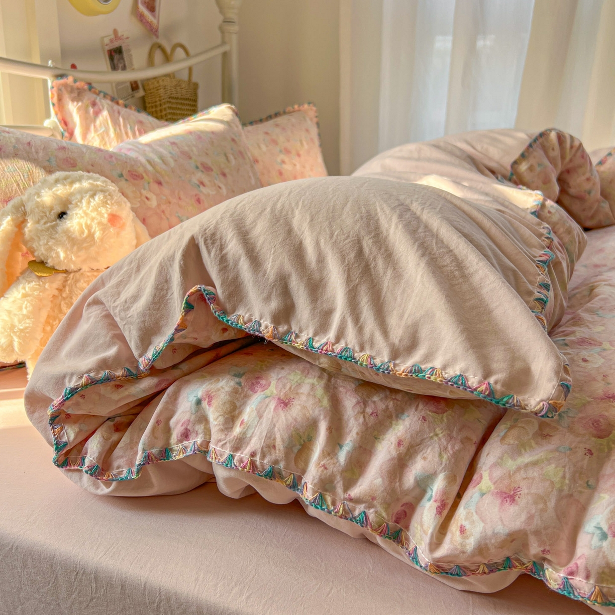 91家纺网 家纺一手货源 找家纺 冕悠家纺 2026新款超柔软卡通七彩贝壳边水洗棉四件套 提供买家秀 七彩- 留香