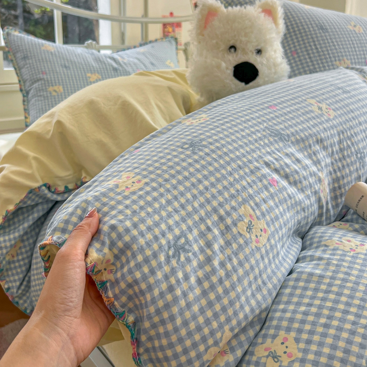 91家纺网 家纺一手货源 找家纺 冕悠家纺 2026新款超柔软卡通七彩贝壳边水洗棉四件套 提供买家秀 七彩-兔兔奶黄