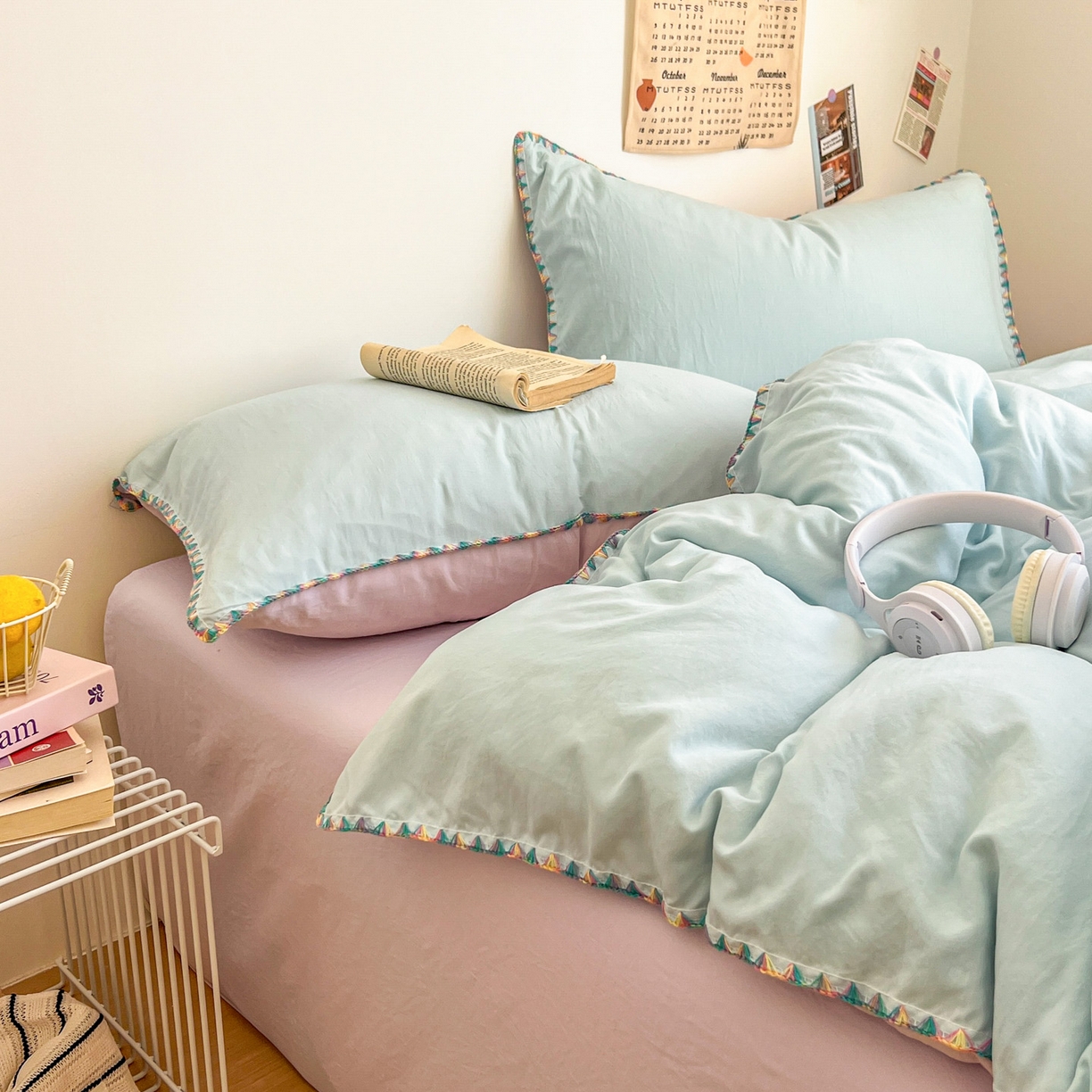 91家纺网 家纺一手货源 找家纺 冕悠家纺 2025新款A类七彩贝壳边水洗棉四件套-加微信提供买家秀2 七彩-暮山紫云水蓝