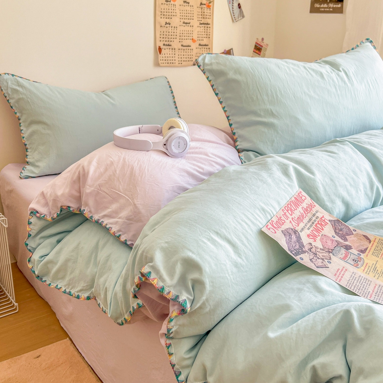 91家纺网 家纺一手货源 找家纺 冕悠家纺 2025新款A类七彩贝壳边水洗棉四件套-加微信提供买家秀2 七彩-暮山紫云水蓝