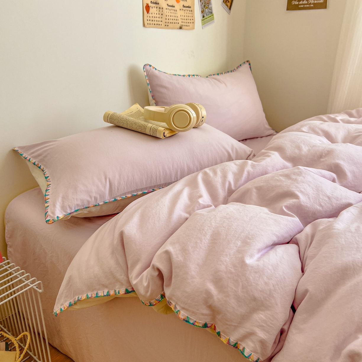 91家纺网 家纺一手货源 找家纺 冕悠家纺 2025新款A类七彩贝壳边水洗棉四件套-加微信提供买家秀2 七彩-奶白暮山紫