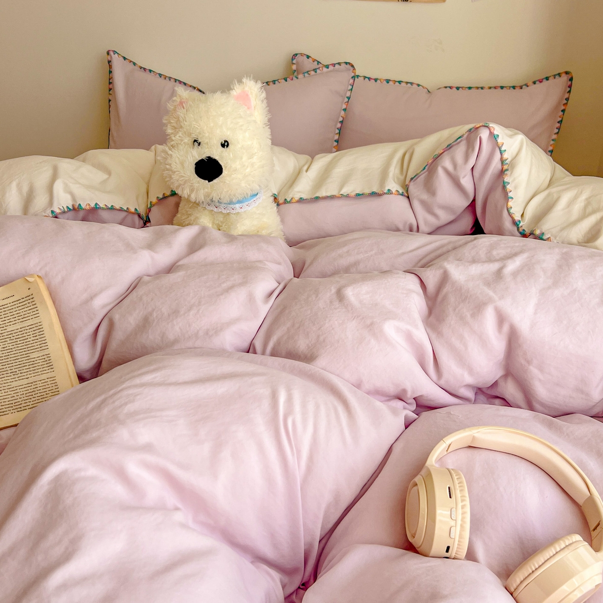 91家纺网 家纺一手货源 找家纺 冕悠家纺 2025新款A类七彩贝壳边水洗棉四件套-加微信提供买家秀2 七彩-奶白暮山紫