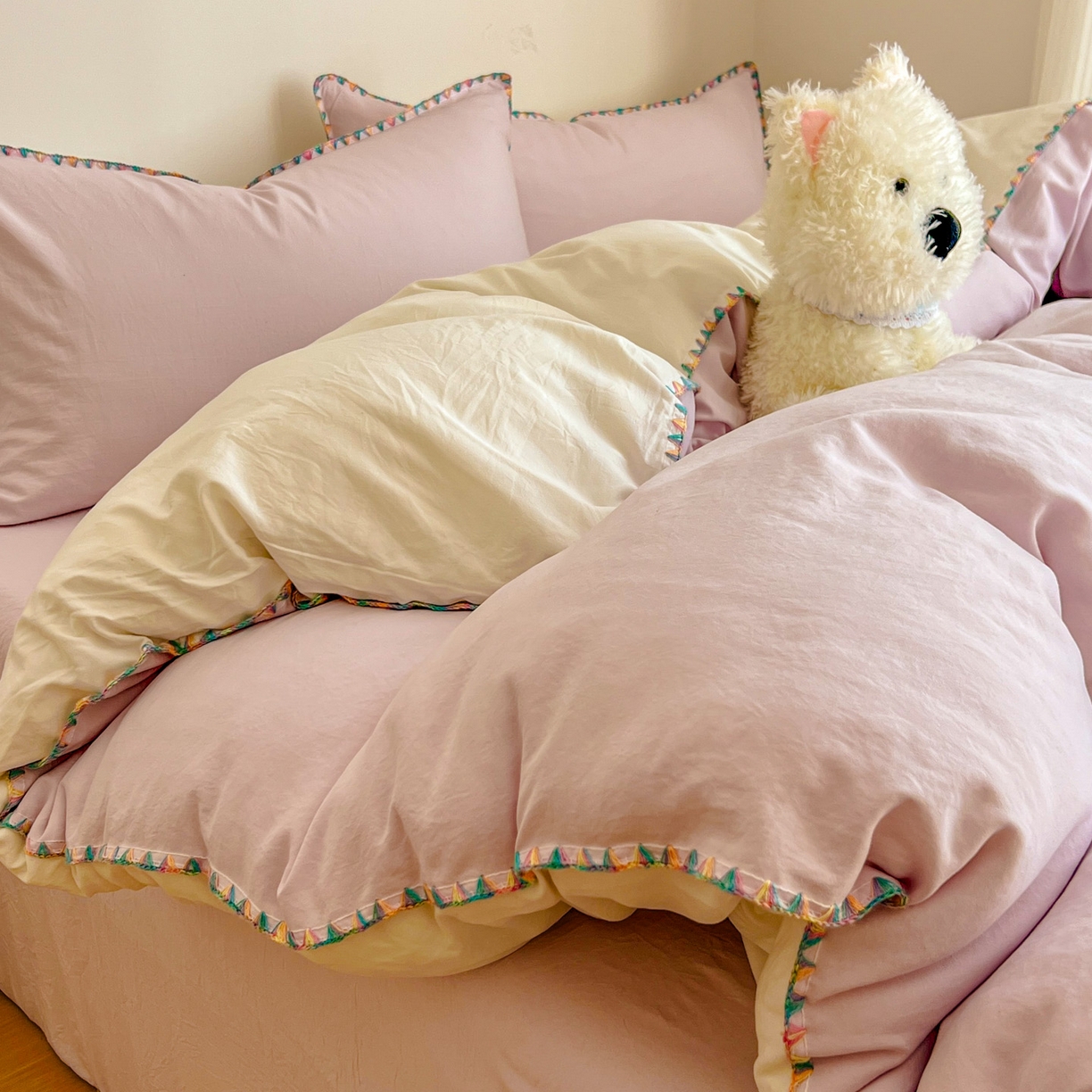 91家纺网 家纺一手货源 找家纺 冕悠家纺 2025新款A类七彩贝壳边水洗棉四件套-加微信提供买家秀2 七彩-奶白暮山紫