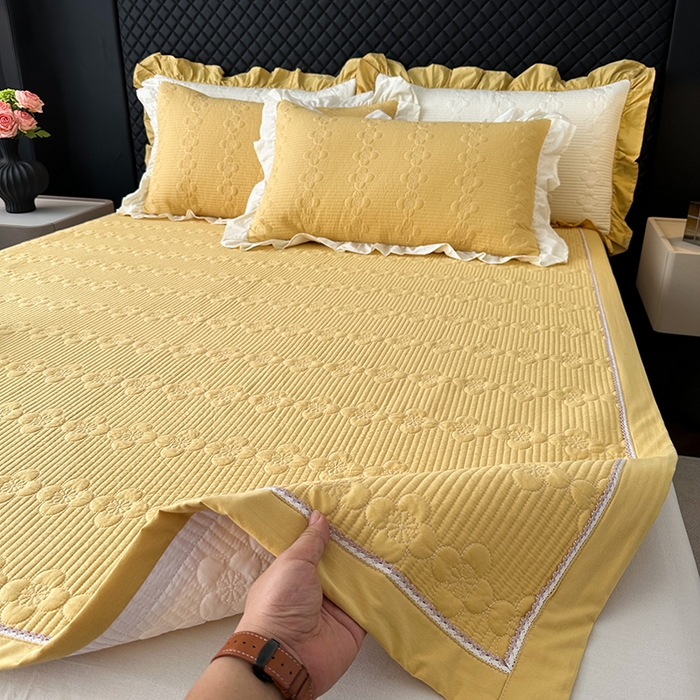 91家纺网 家纺一手货源 找家纺 紫碧螺家纺 2025新款全棉高精水洗棉床盖床笠系列 柳黄