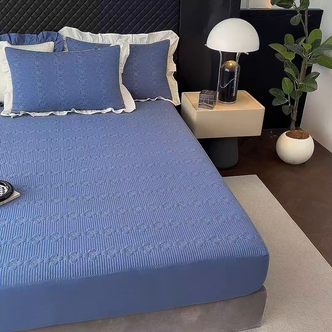 91家纺网 家纺一手货源 找家纺 紫碧螺家纺 2025新款全棉高精水洗棉床盖床笠系列 冰月兰