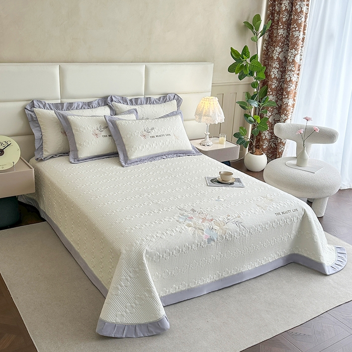 91家纺网 家纺一手货源 找家纺 （总）紫碧螺家纺 2025新款全棉水洗绣花欧式床盖