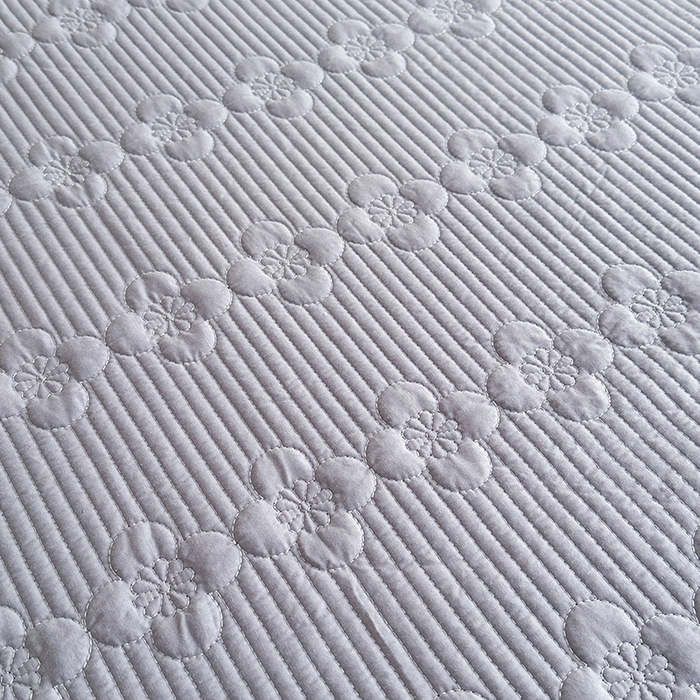 91家纺网 家纺一手货源 找家纺 紫碧螺家纺 2025新款全棉水洗绣花欧式床盖 蔚蓝