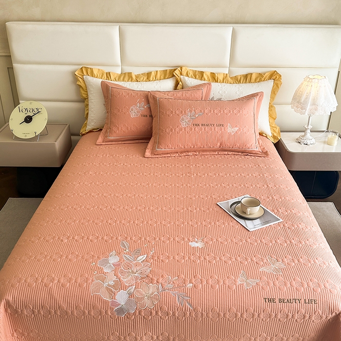 91家纺网 家纺一手货源 找家纺 紫碧螺家纺 2025新款全棉水洗绣花欧式床盖 梵高橙