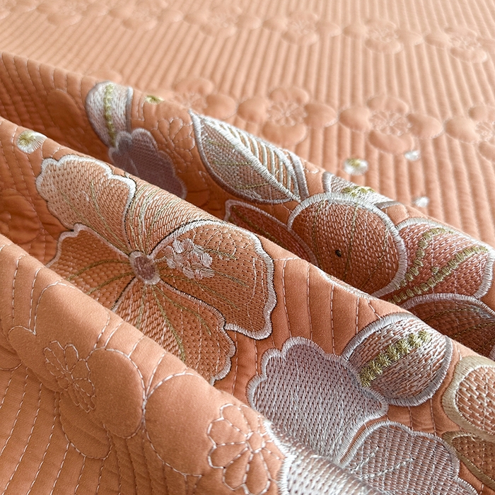 91家纺网 家纺一手货源 找家纺 紫碧螺家纺 2025新款全棉水洗绣花欧式床盖 梵高橙