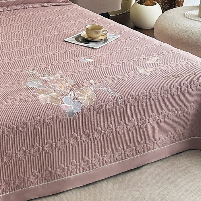 91家纺网 家纺一手货源 找家纺 紫碧螺家纺 2025新款全棉水洗绣花欧式床盖 雅典灰