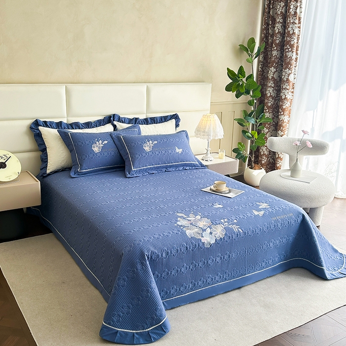 91家纺网 家纺一手货源 找家纺 紫碧螺家纺 2025新款全棉水洗绣花欧式床盖 冰月兰