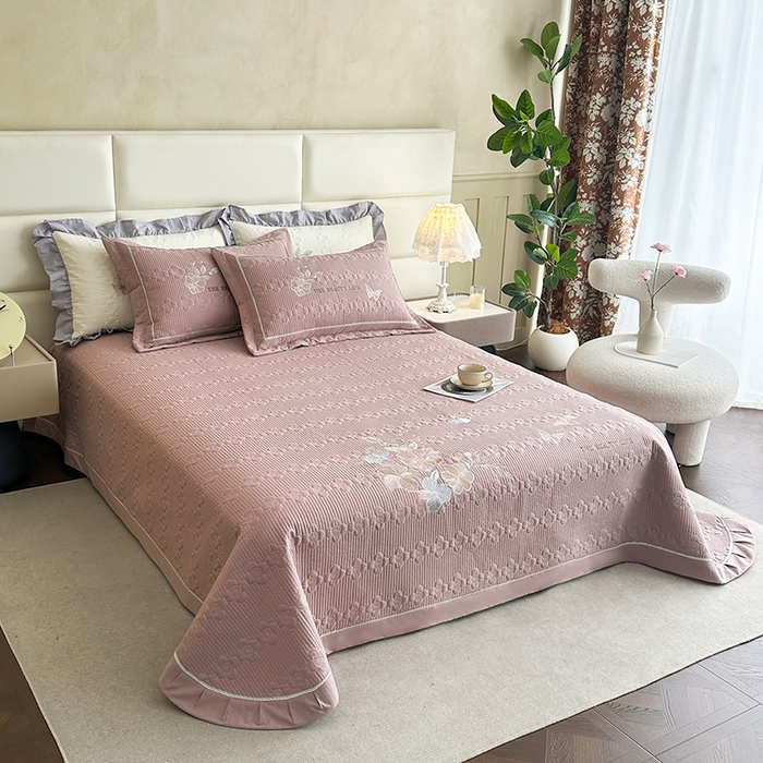 91家纺网 家纺一手货源 找家纺 紫碧螺家纺 2025新款全棉水洗绣花欧式床盖 雅典灰