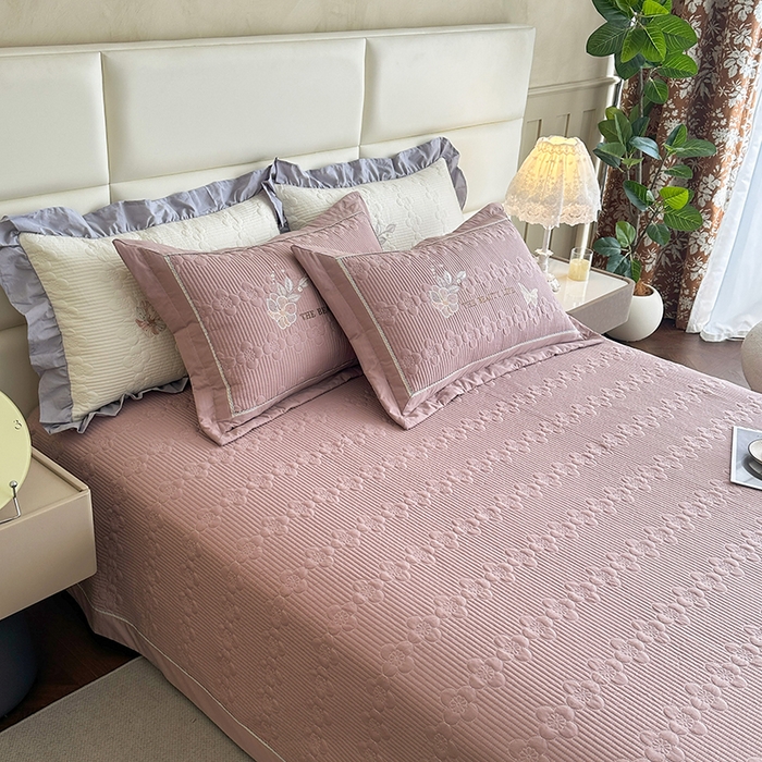 91家纺网 家纺一手货源 找家纺 紫碧螺家纺 2025新款全棉水洗绣花欧式床盖 雅典灰