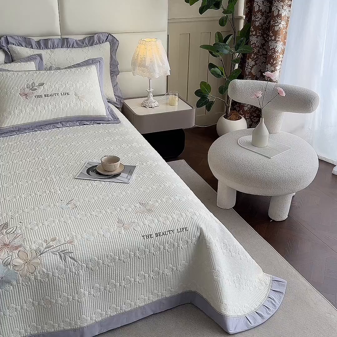 91家纺网 家纺一手货源 找家纺 （总）紫碧螺家纺 2025新款全棉水洗绣花欧式床盖