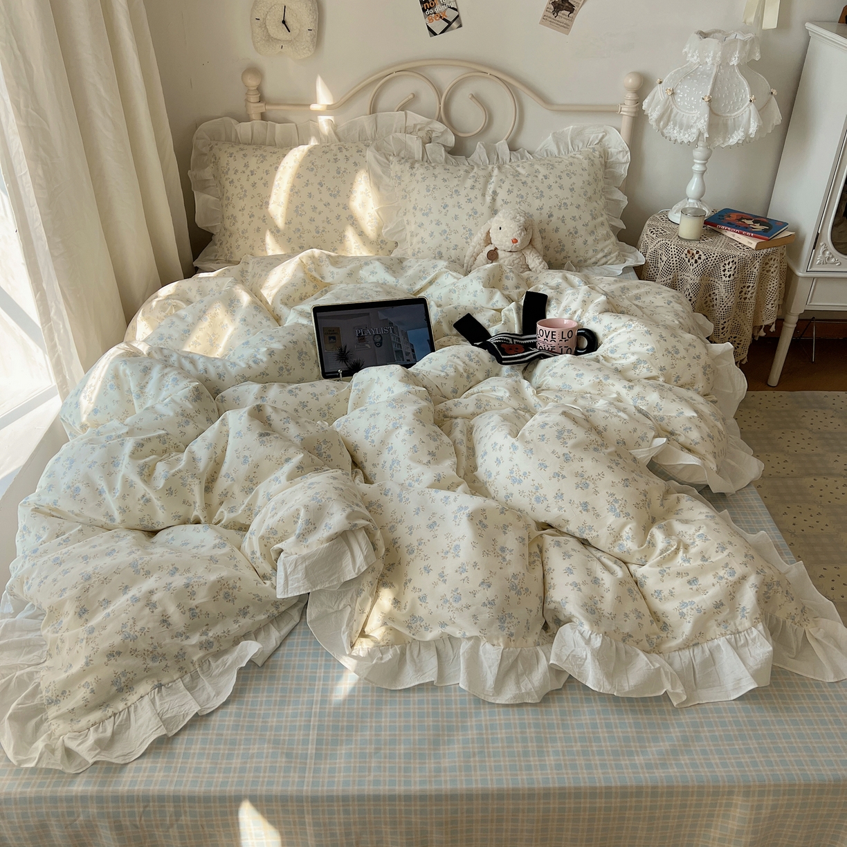 91家纺网 家纺一手货源 找家纺 （总）六巷胡同 2026春夏新款INS博主风韩系小碎花全棉花边款四件套