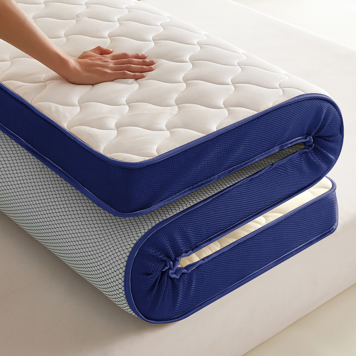 91家纺网 家纺一手货源 找家纺 芊梵床垫 2026新款乳胶记忆海绵床垫 白色-蓝边