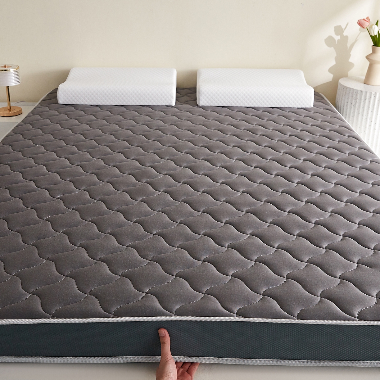 91家纺网 家纺一手货源 找家纺 芊梵床垫 2026新款乳胶记忆海绵床垫 灰色-灰边