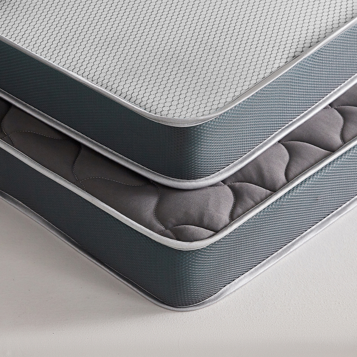 91家纺网 家纺一手货源 找家纺 芊梵床垫 2026新款乳胶记忆海绵床垫 灰色-灰边