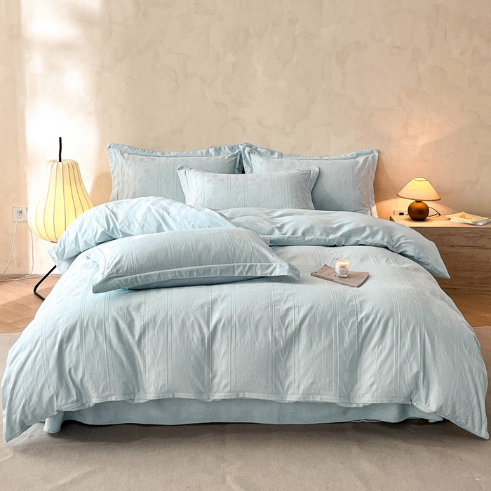 91家纺网 家纺一手货源 找家纺 禾时 2025新款全棉加厚立体提花加绒四件套 花屿-淡雅蓝（加绒款）