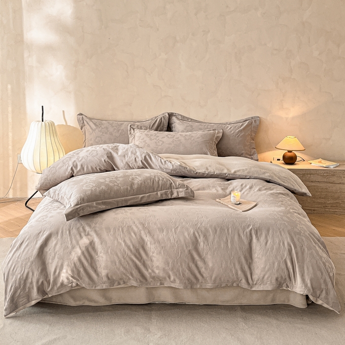 91家纺网 家纺一手货源 找家纺 禾时 2025新款全棉加厚立体提花加绒四件套 兰亭-绅士灰（加绒款）