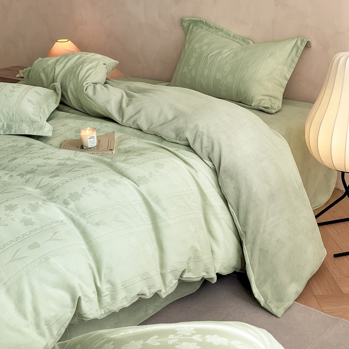 91家纺网 家纺一手货源 找家纺 禾时 2025新款全棉加厚立体提花加绒四件套 花屿-清新绿（加绒款）