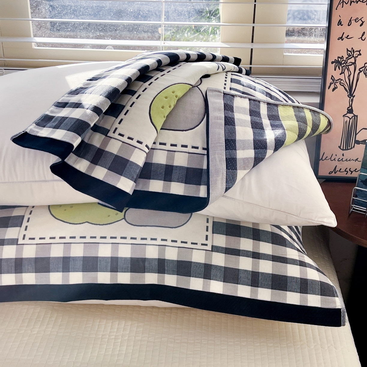 91家纺网 家纺一手货源 找家纺 美宜家 2026新款全棉细纱加厚萌系治愈风枕巾 童趣一只