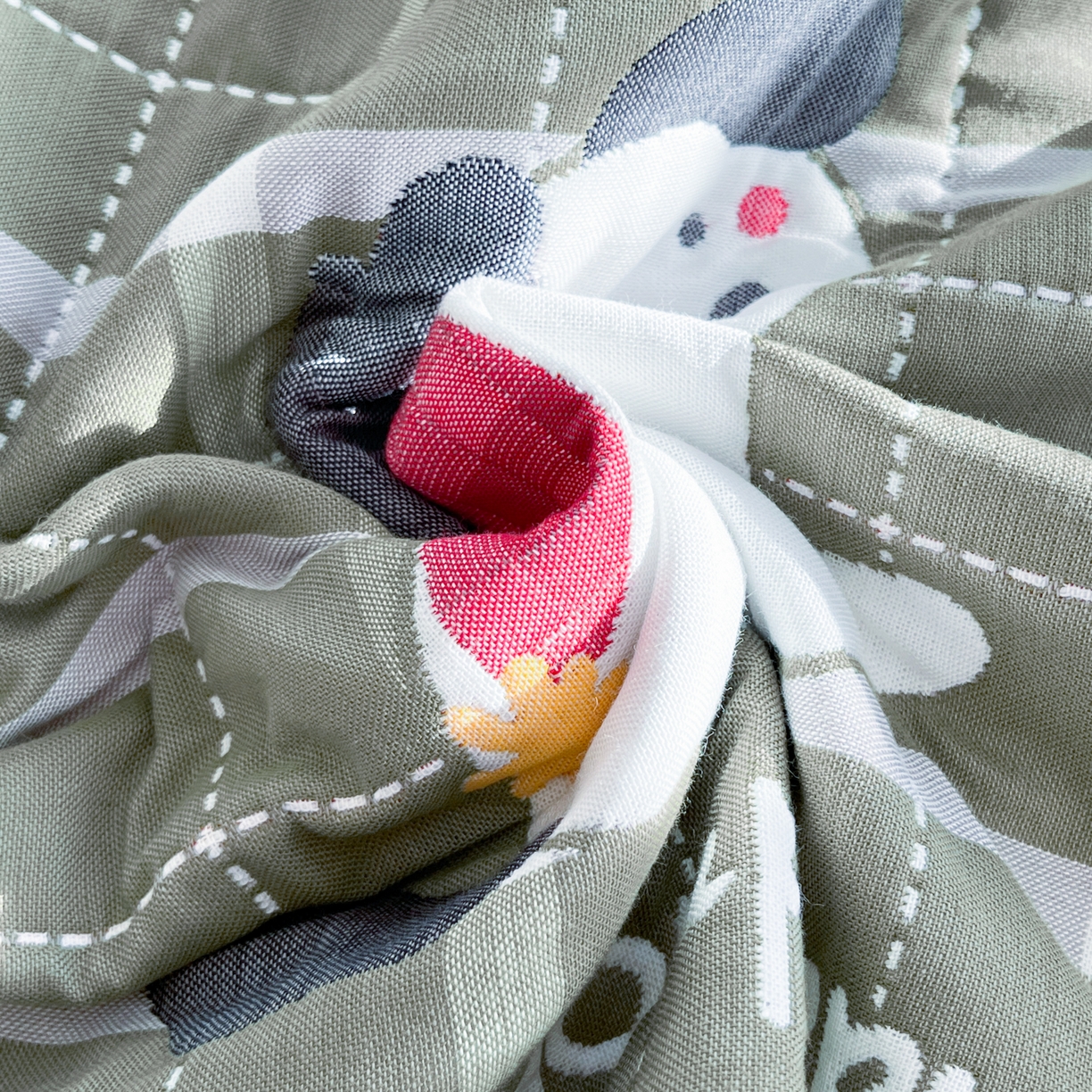 91家纺网 家纺一手货源 找家纺 美宜家 2026新款全棉细纱加厚萌系治愈风枕巾 小暖狗一只