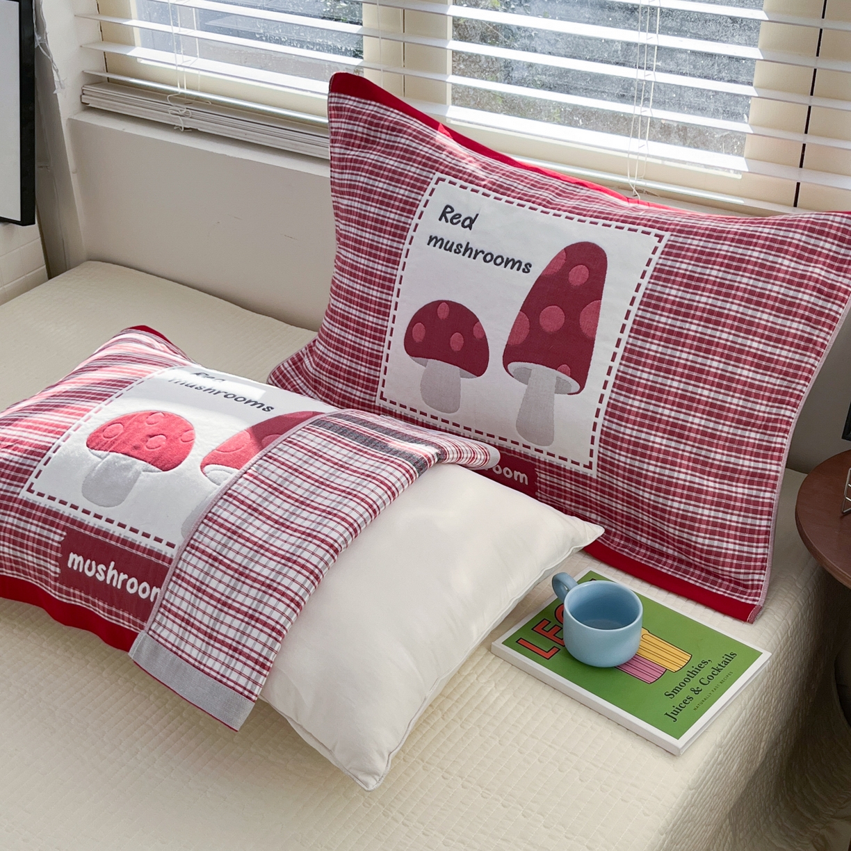 91家纺网 家纺一手货源 找家纺 美宜家 2026新款全棉细纱加厚萌系治愈风枕巾 条纹蘑菇一对